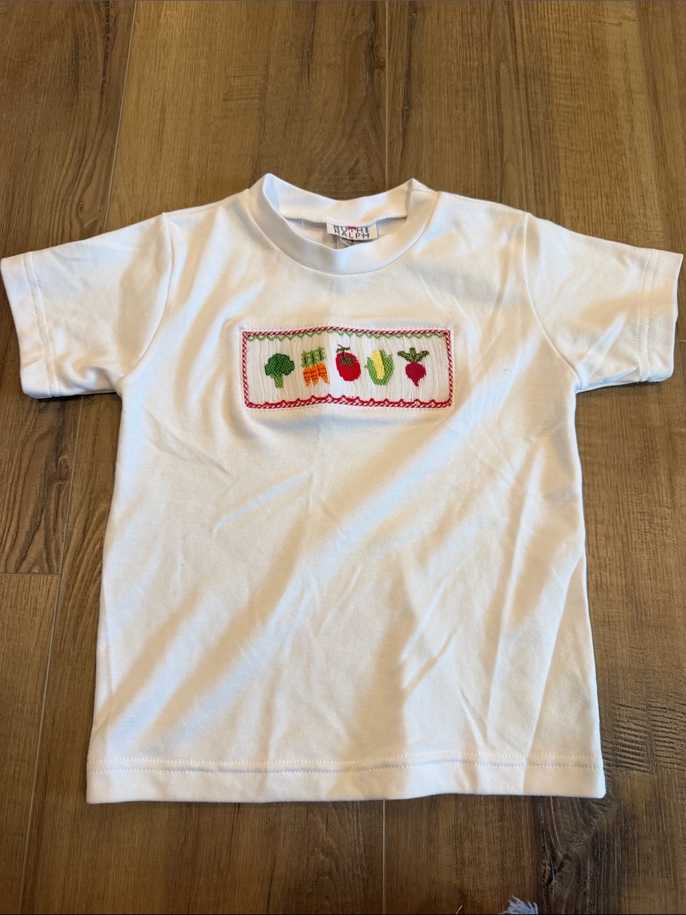 White Kids' Short Sleeve T-Shirt with Vegetable Appliqué size 5